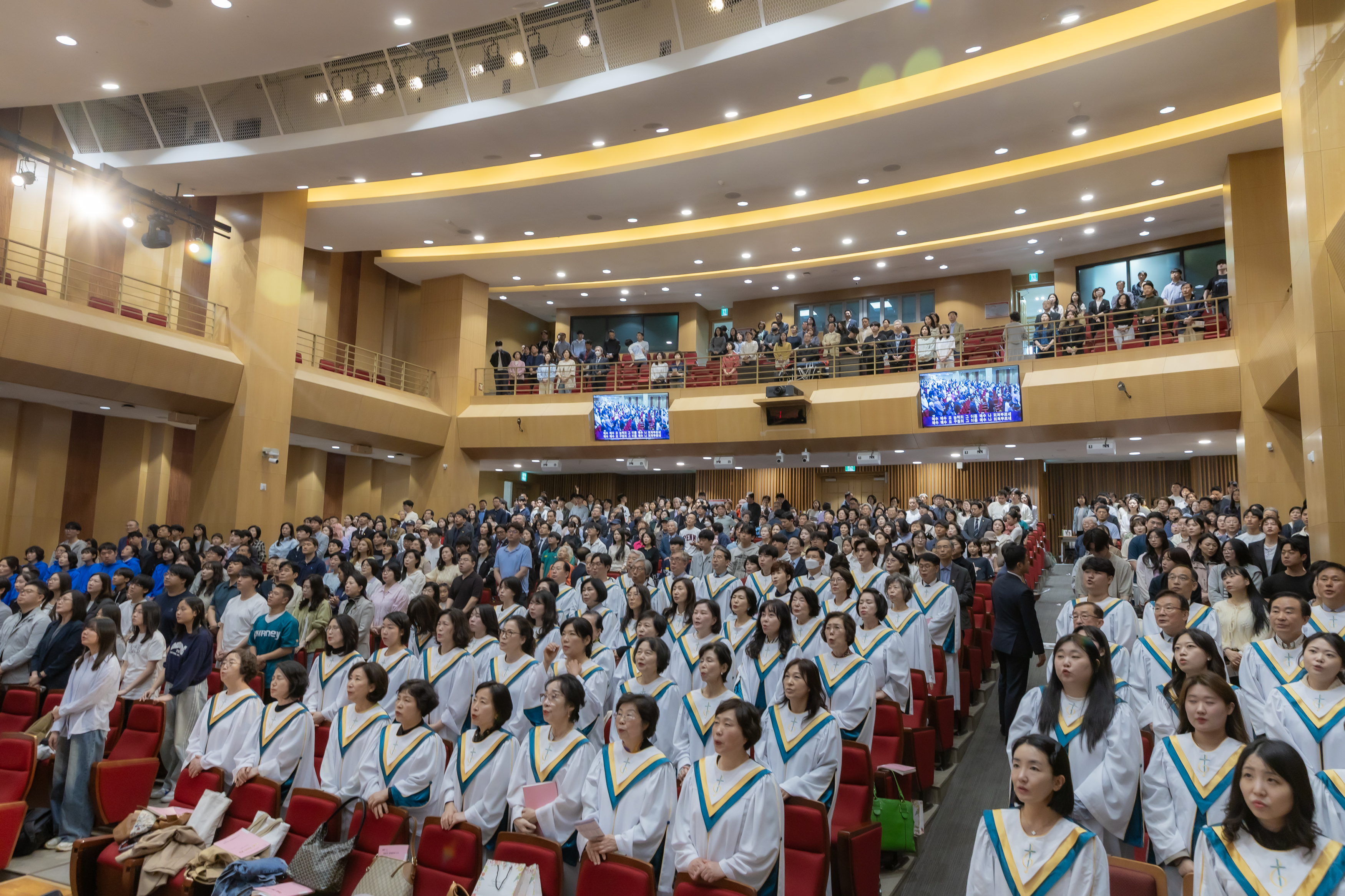 [26] 05.10. 전세대통합예배-22.jpg