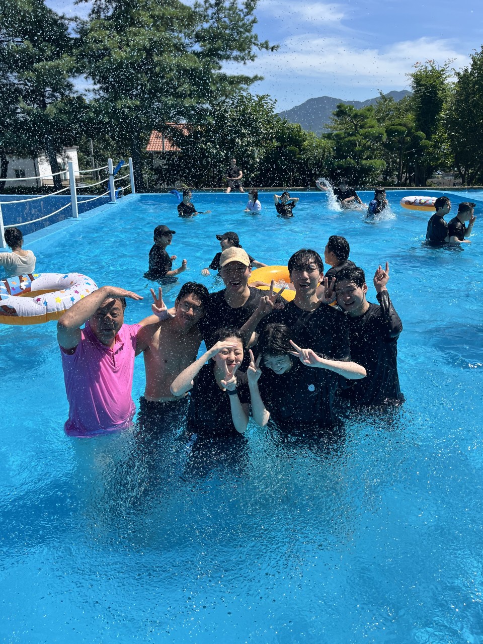 백석대학교회 새벽이슬청년부-2025 7_11-13 여름수련회-70495115082.jpg