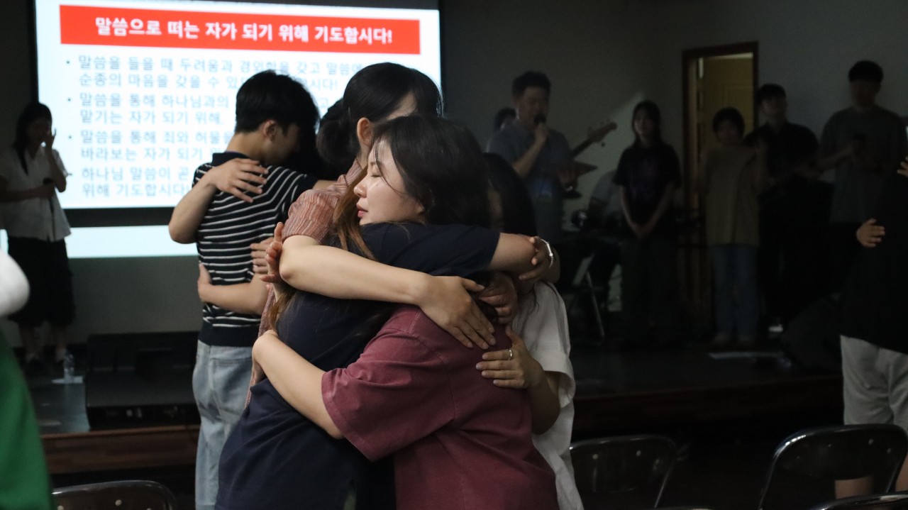 백석대학교회 새벽이슬청년부-2025 7_11-13 여름수련회-70415363784.jpg