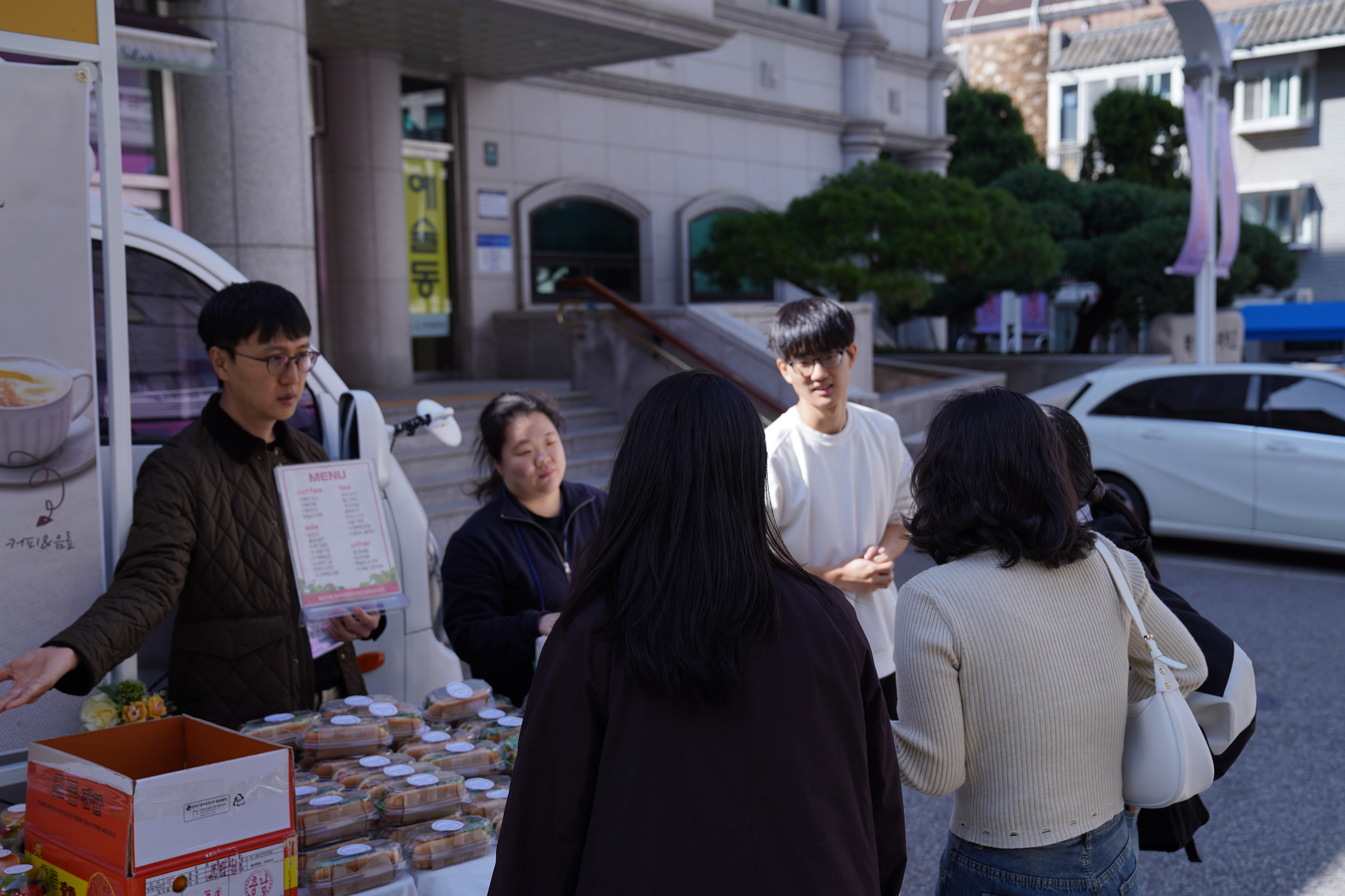 10월 청년브릿지 전도축제 사진 (3).JPG
