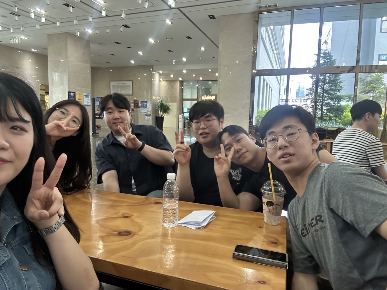 백석대학교회 새벽이슬청년부-2025 6월 또래모임-69772162017.jpg